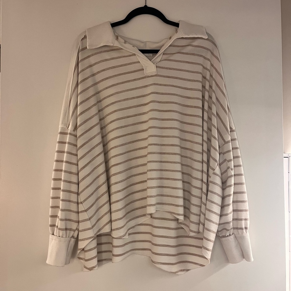 Ces Femme Ribbed Collar Sweater in Cream and Tan
